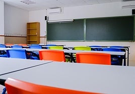 Imagen de un aula vacía.