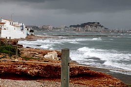 Efectos del temporal en las costas de Dénia.