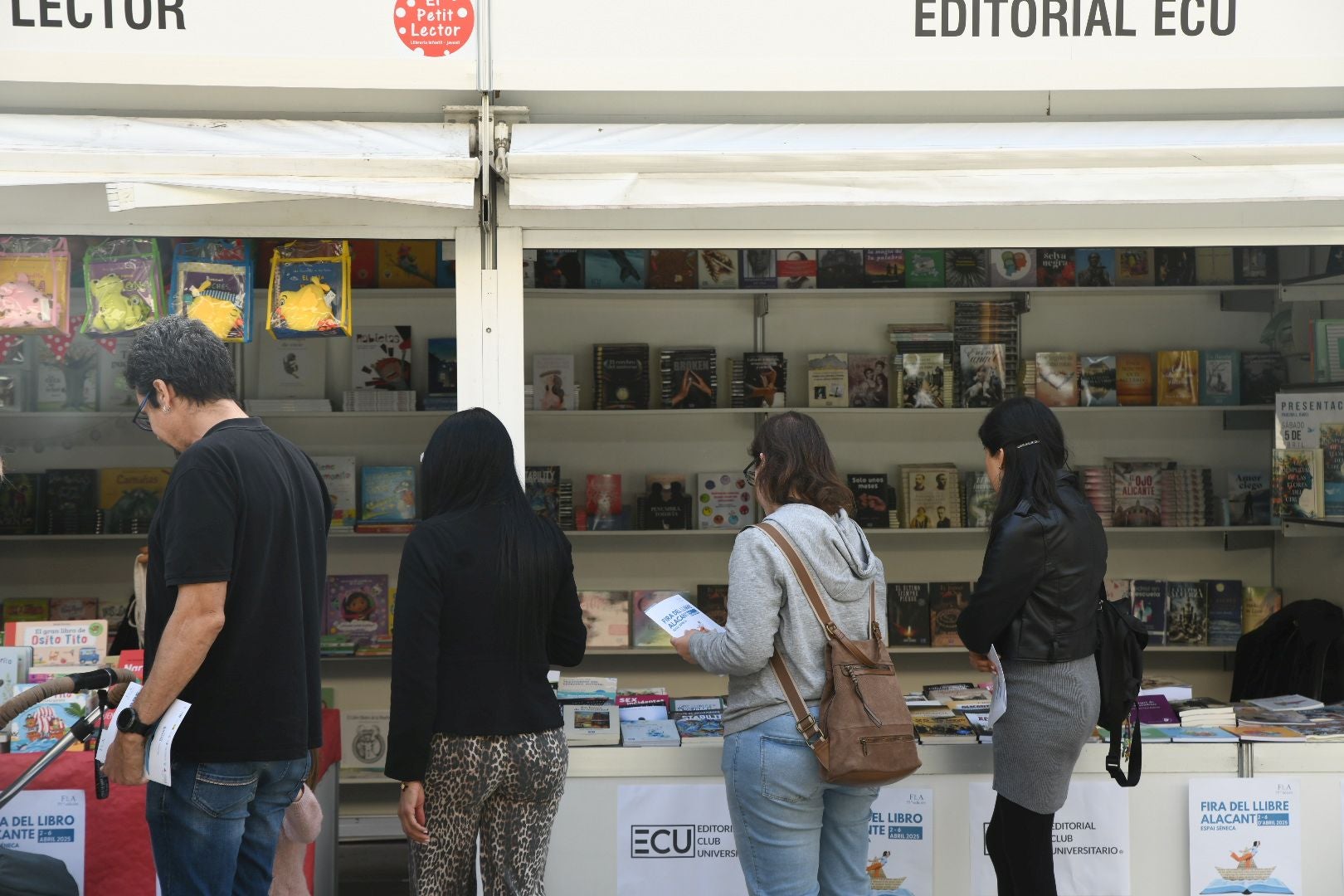 Pistoletazo de salida a la Feria del Libro de Alicante