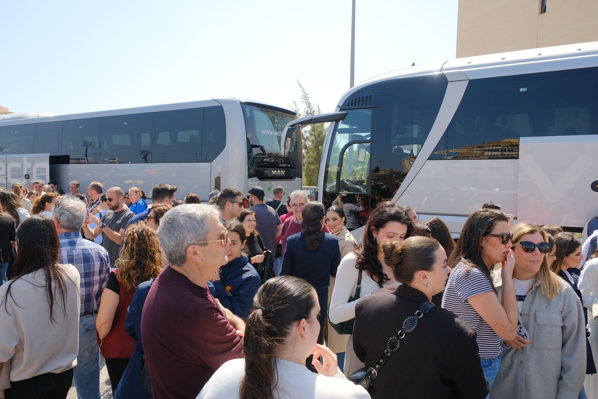 La ilusión abunda en las candidatas en su llegada a Albacete