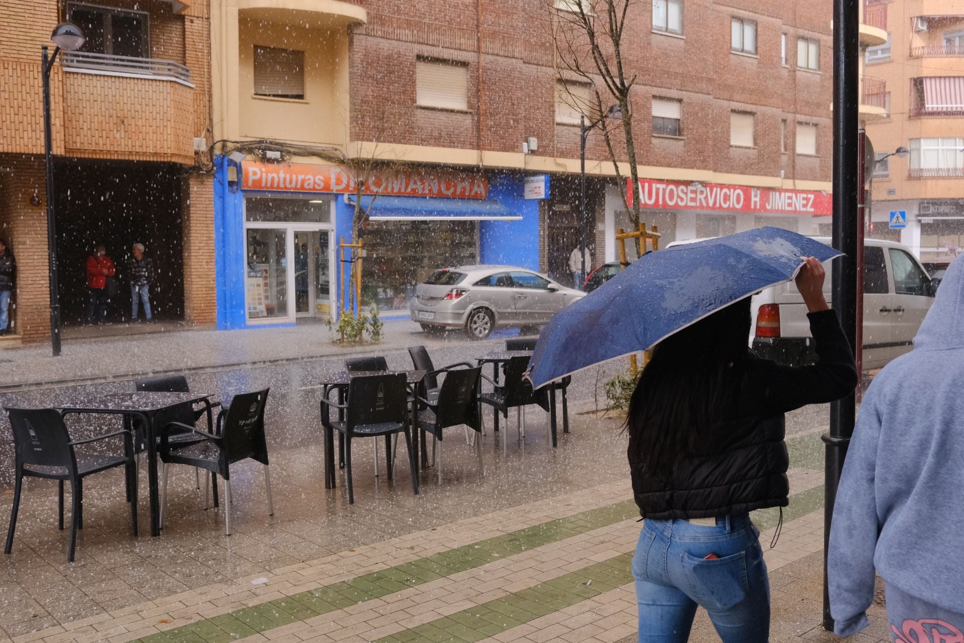 La hoguera de las convivencias conquista a los albaceteños