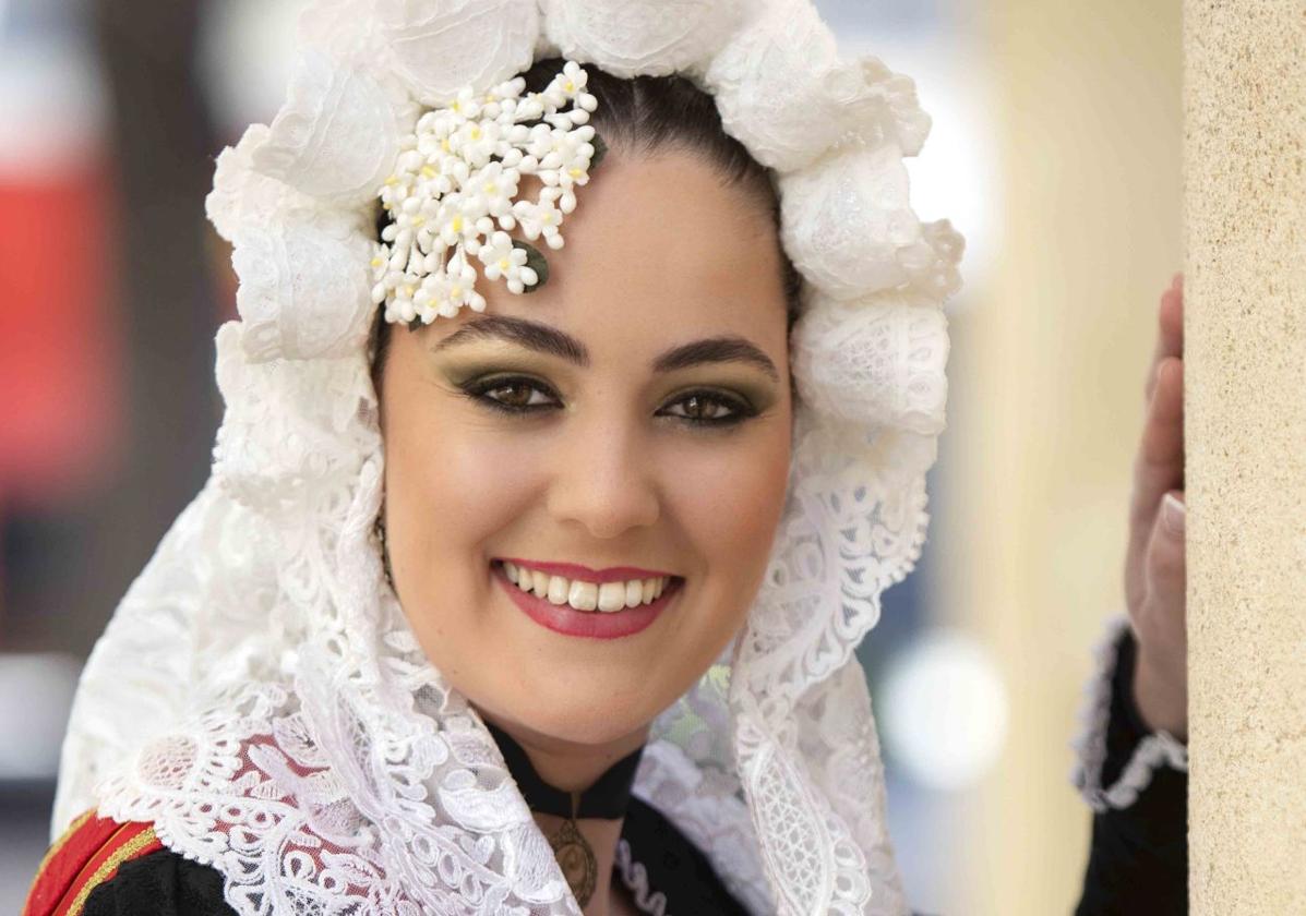Loli Cano Peña: "Les Fogueres have given me very fun moments with my family, bringing us much closer together"