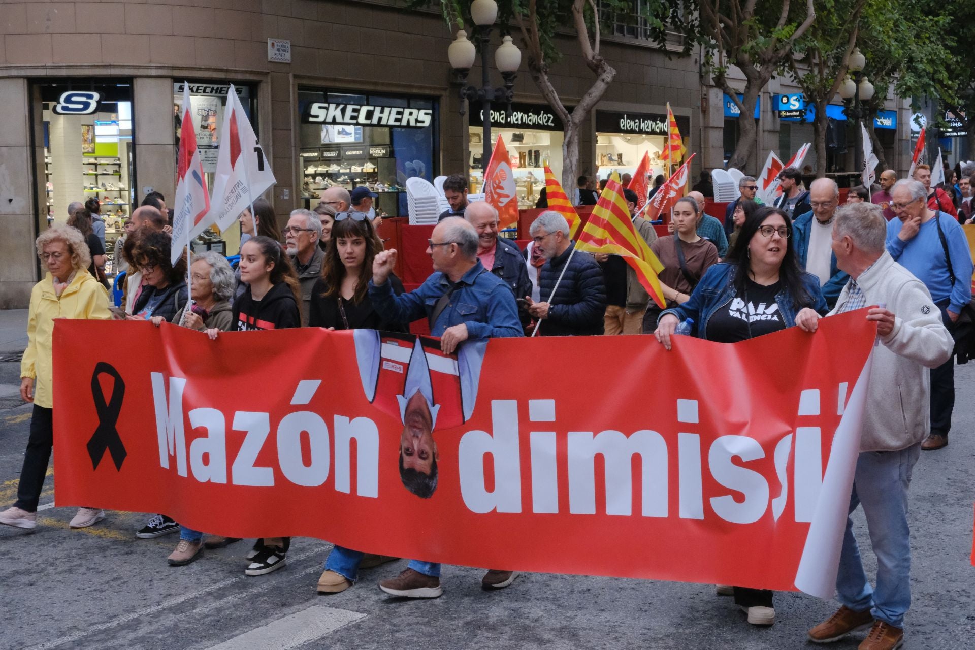 La manifestación del 25 d&#039;abril vuelve a Alicante para clamar por «la valencianidad del sur» de la Comunitat