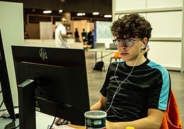 Mario Gómez, ganador del oro en las Olimpiadas de FP.