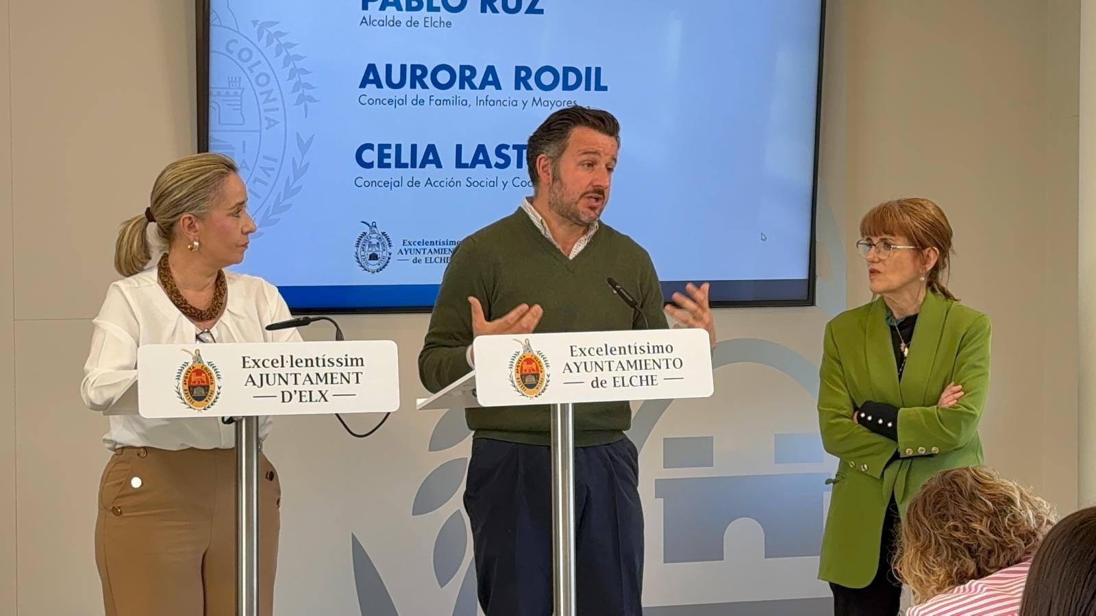 Elche offers housing solutions to 59 families evicted from San Antón