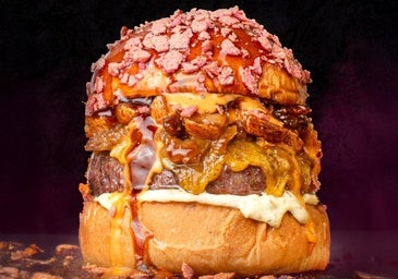 Esta hamburguesa de Alicante opta a convertirse en la mejor de España: lleva minitorreznos y carne de vaca madurada