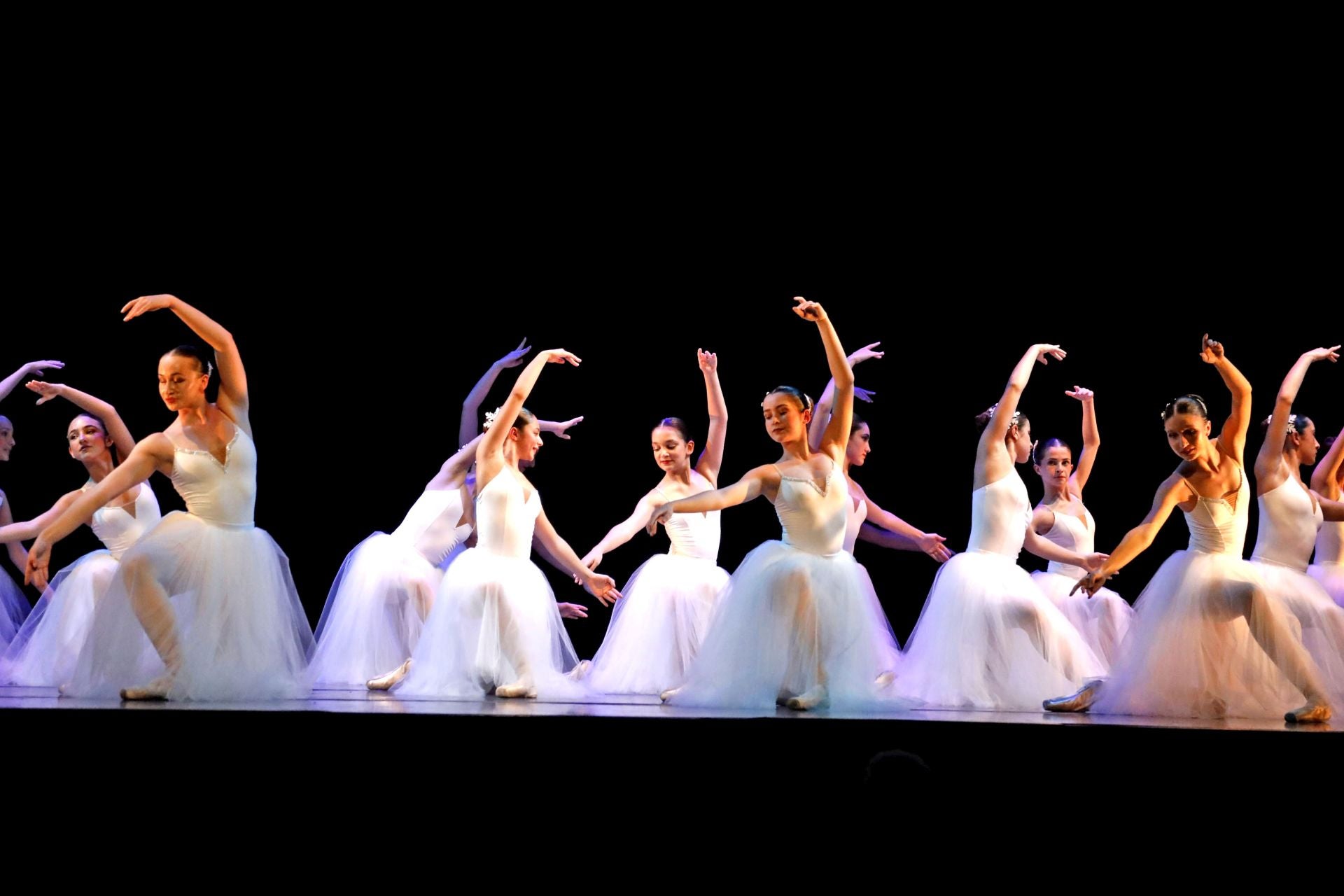 El Jove Ballet de la Marina inicia su gira en Dénia