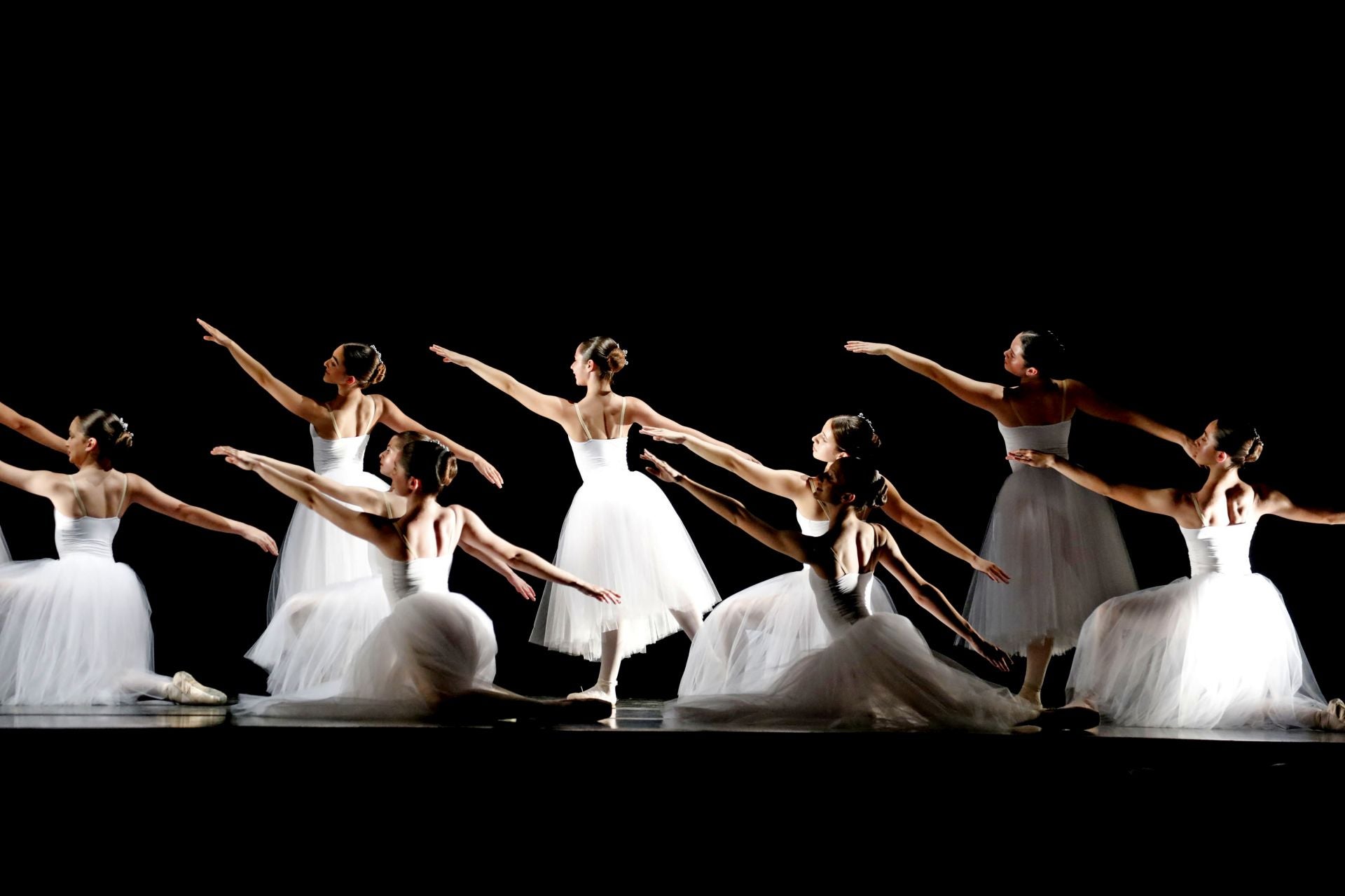 El Jove Ballet de la Marina inicia su gira en Dénia