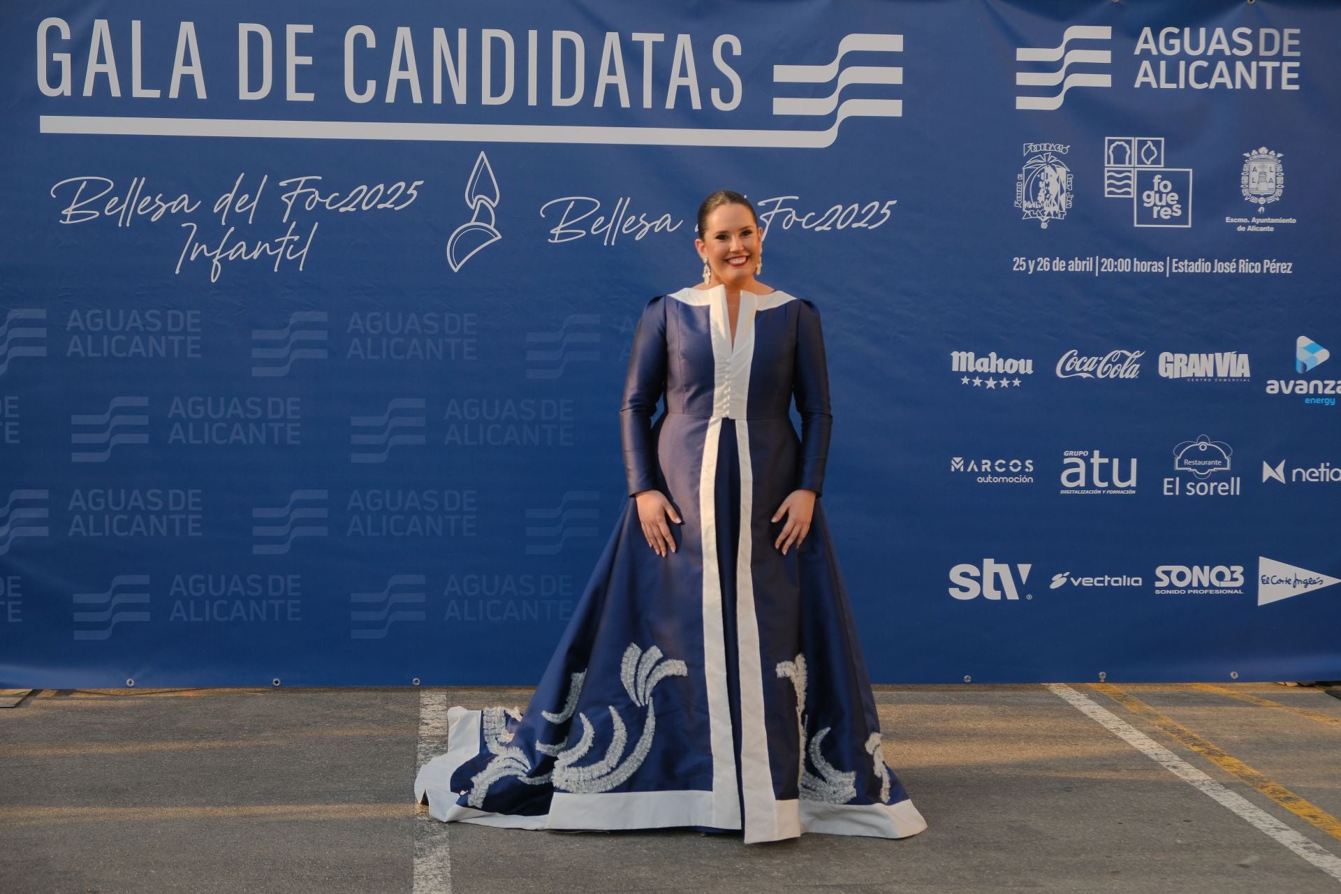 Estos son los vestidos en la gala de las candidatas a bellea del foc