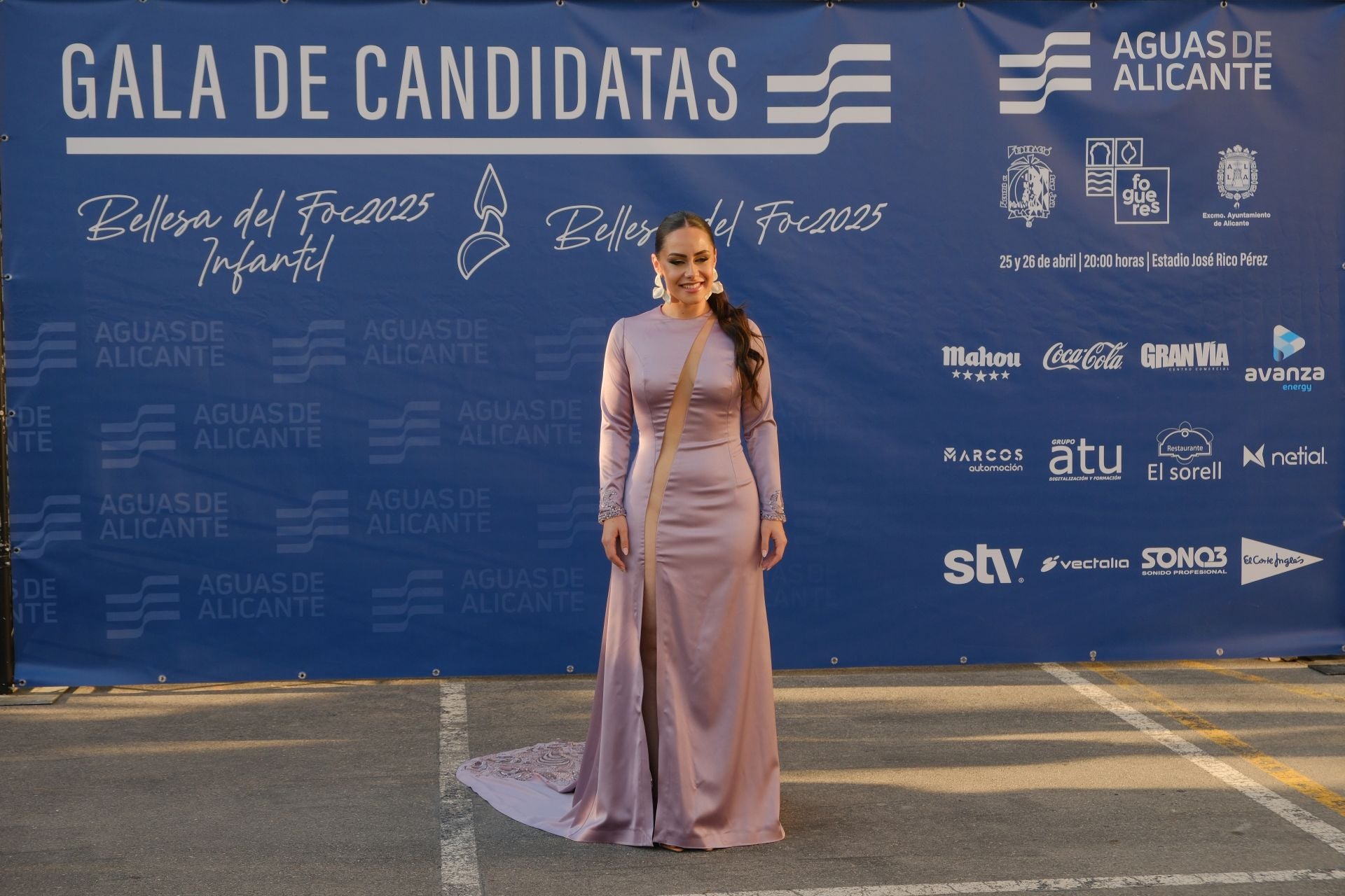 Estos son los vestidos en la gala de las candidatas a bellea del foc