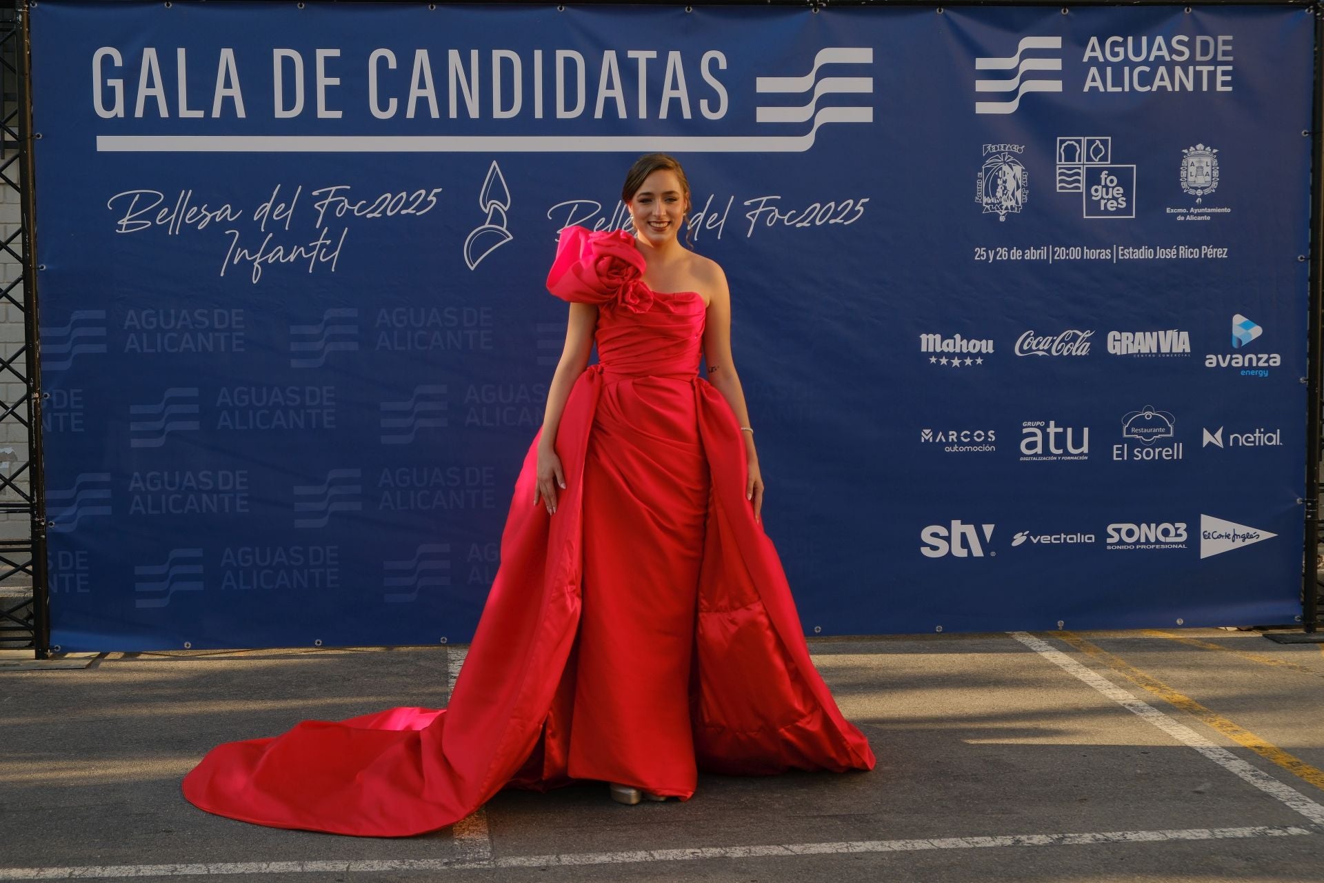 Estos son los vestidos en la gala de las candidatas a bellea del foc