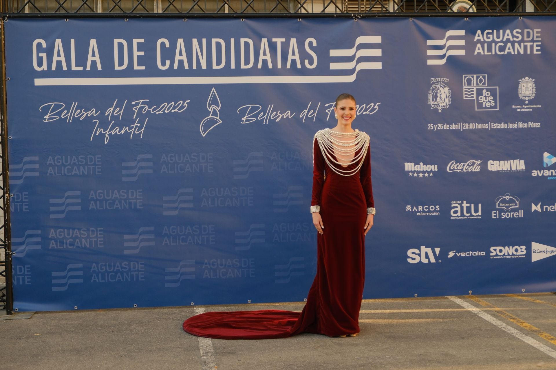Estos son los vestidos en la gala de las candidatas a bellea del foc