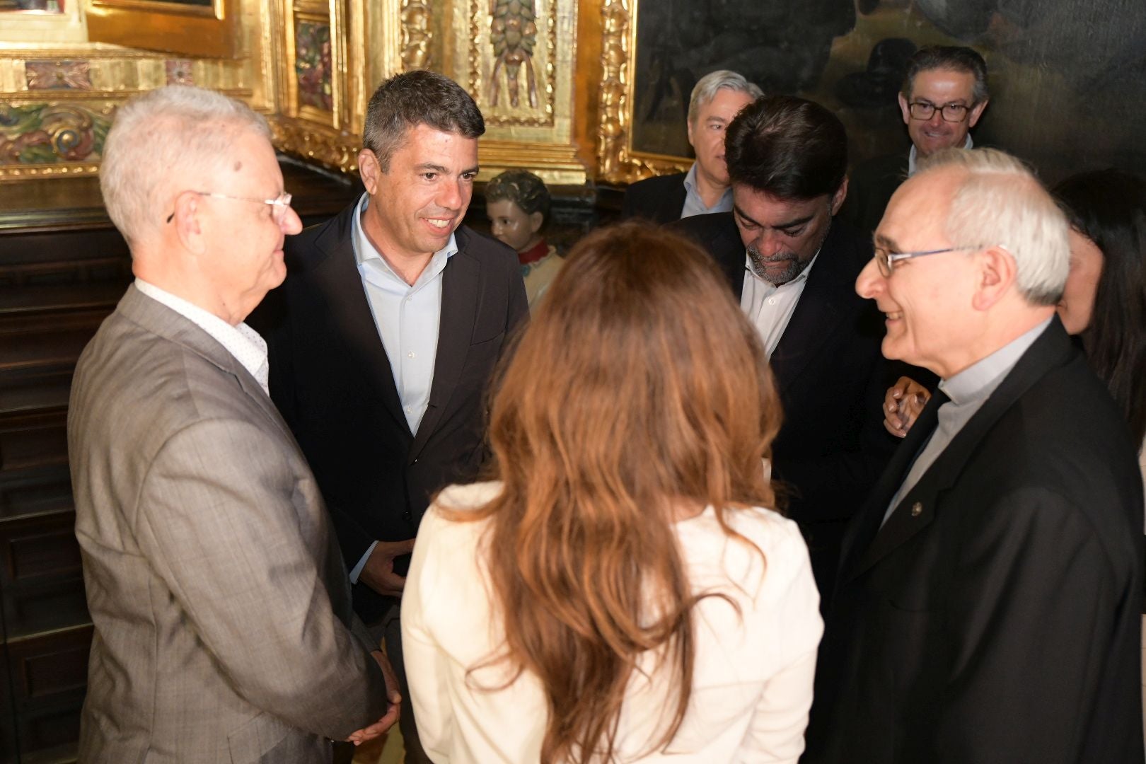 La Santa Faz pasa la prueba con la apertura del camarín