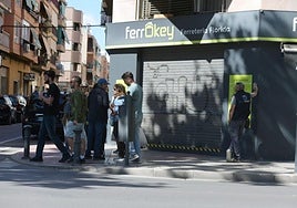 Comercios cerrados en Alicante.