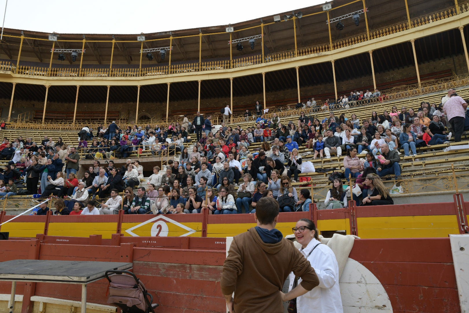 Así ha sido el segundo día de ensayos para la gala de elección de las belleas
