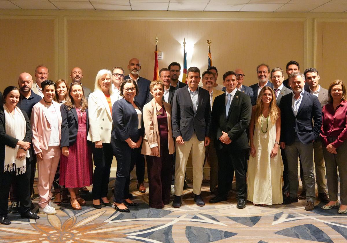 Mazón anuncia financiación para las empresas de la Comunitat con intereses en los Estados Unidos