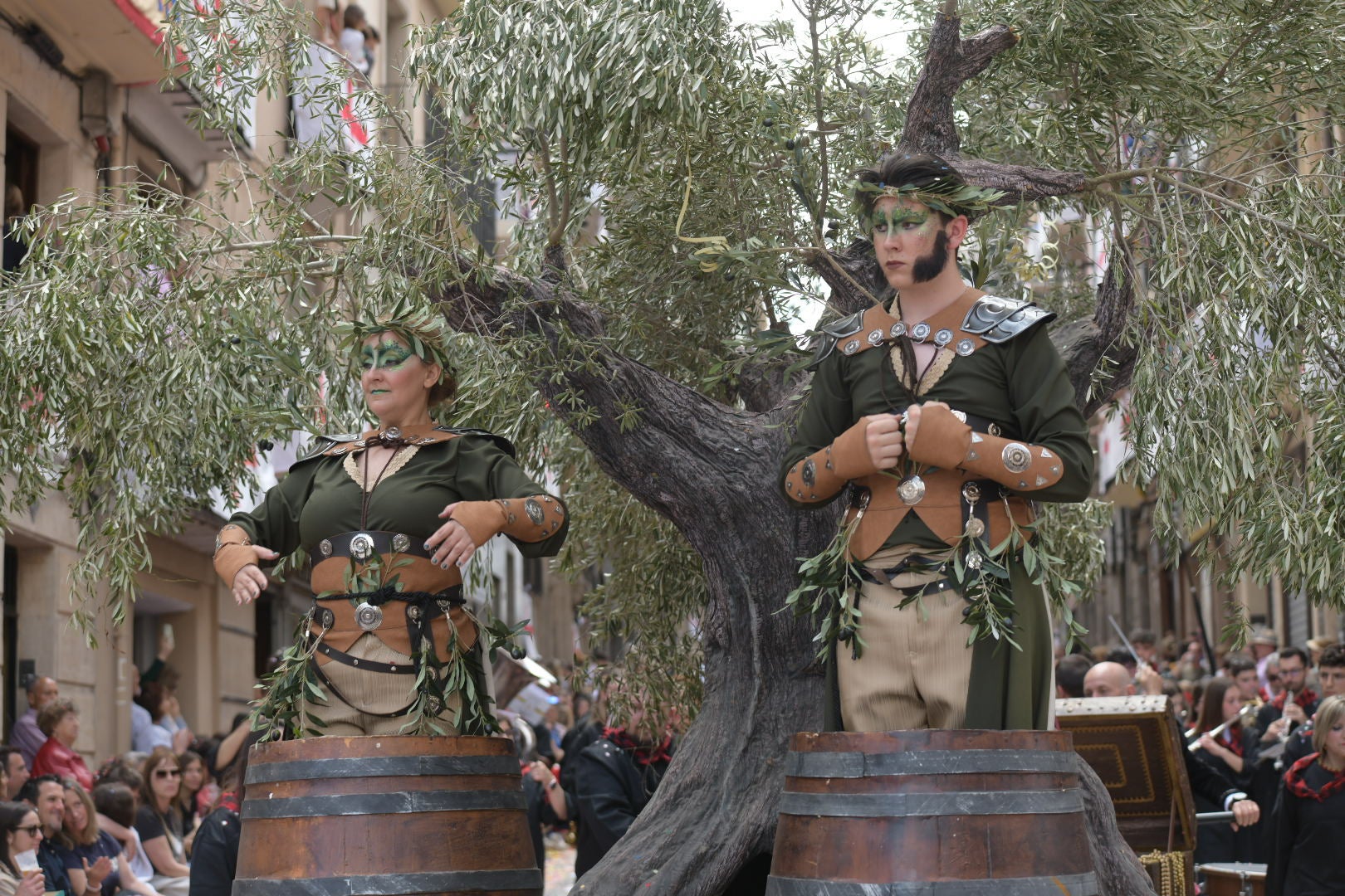 Los contrabandistas culminan la Entrada cristiana de Alcoi
