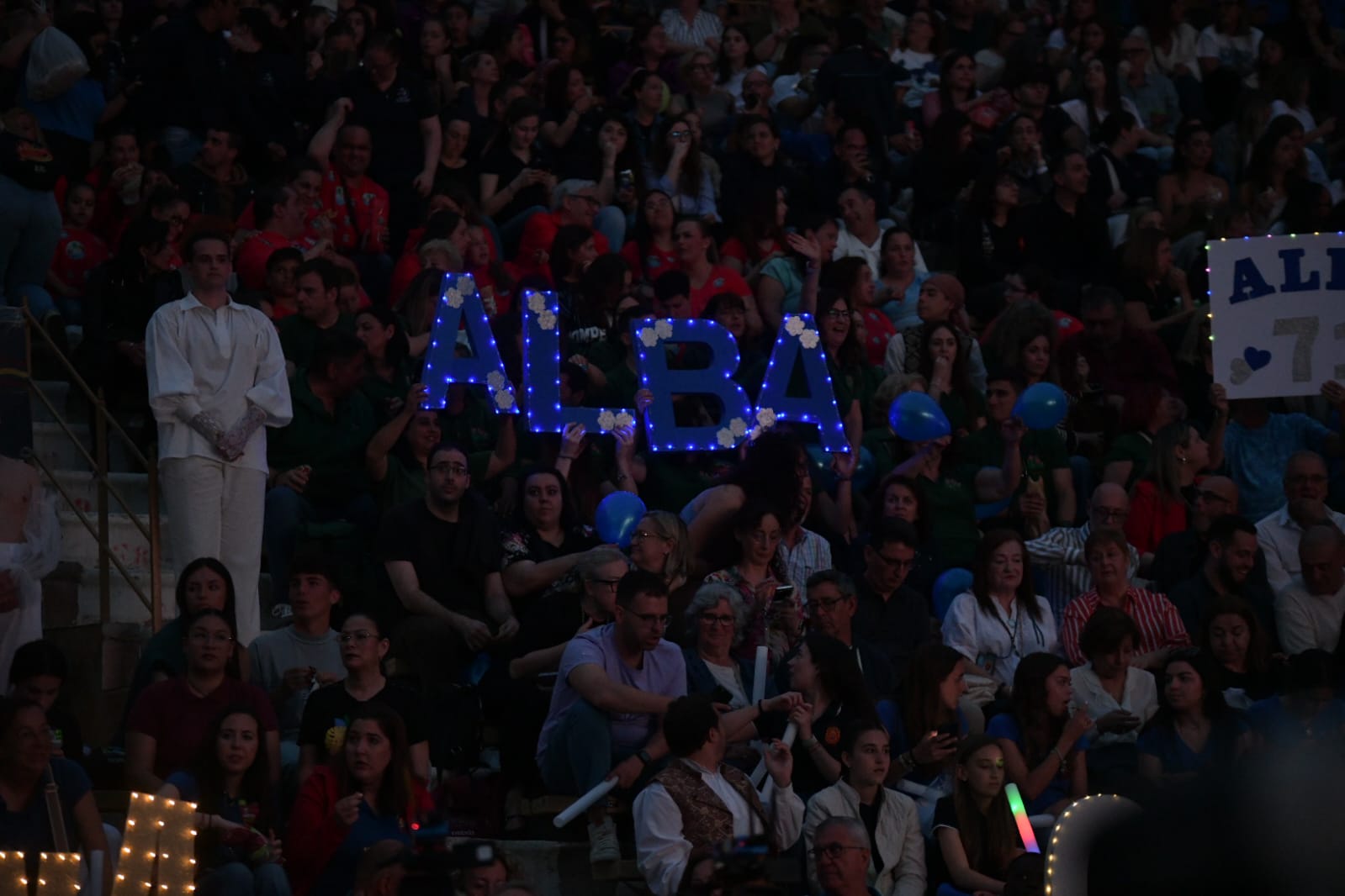La elección de la bellea del foc de Alicante, foto a foto