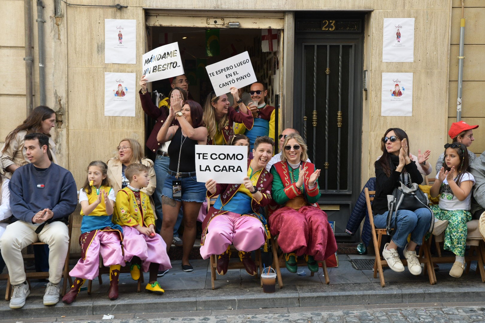 La Entrà de Moros y Cristianos de Alcoi arranca con la capitanía de los aragoneses
