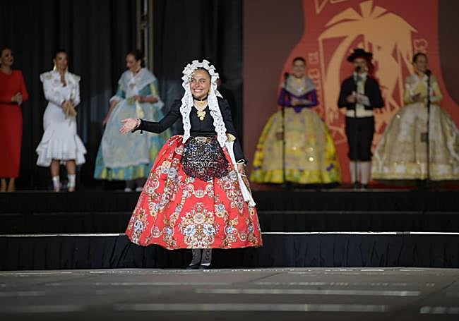 Elma García Javaloyes, dama d'honor de la bellea del foc infantil.