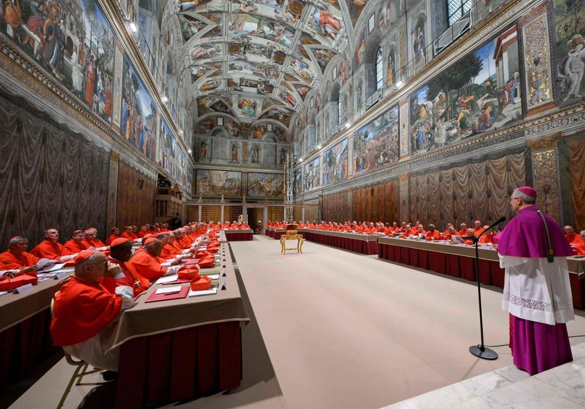 Black Smoke and Delay on the First Day of the Conclave