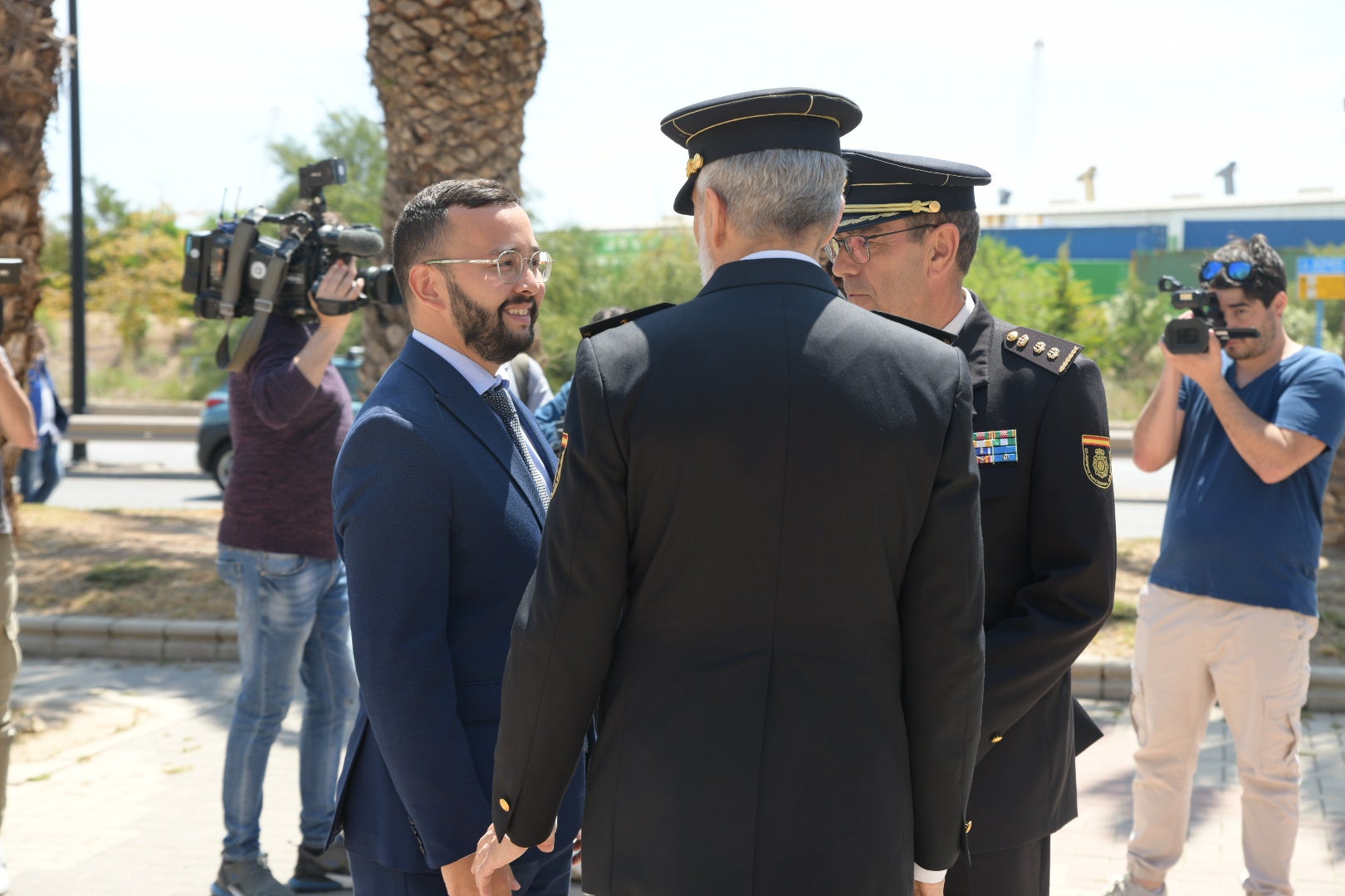 Alicante inaugura el Paseo de la Policía Nacional