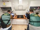 Fraude masivo en Elche: un millón de euros en subvenciones al empleo para comprar coches de alta gama y otros caprichos