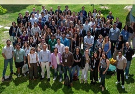 Foto de familia de los participantes en la XI Conferencia Europea de Neurobiología Comparada (ECCN2025) en Sant Joan d'Alacant.