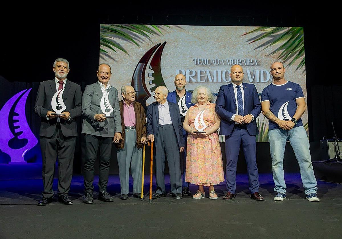 Foto de los premiados en la gala.