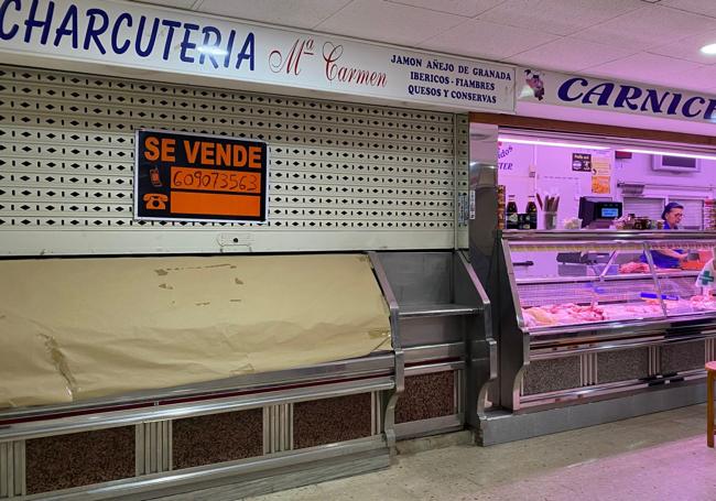 Charcutería recientemente cerrada.