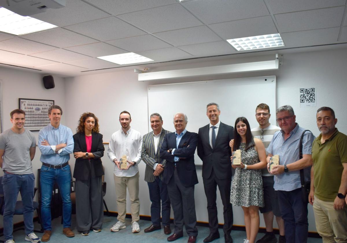 A Guide Robot for the Visually Impaired; a Landscape Design Project and a Sustainable Mobility Model: Ideas for Alicante's Future