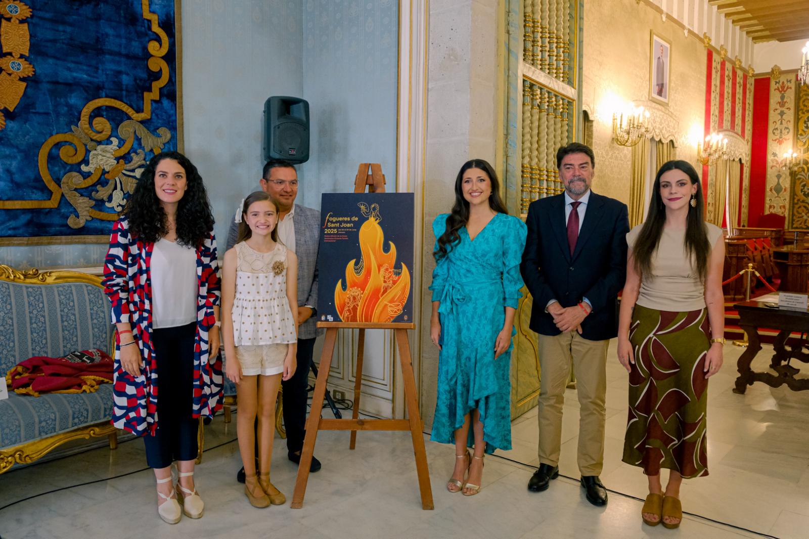 Así ha sido la presentación del cartel de las Hogueras de Alicante y del pregonero