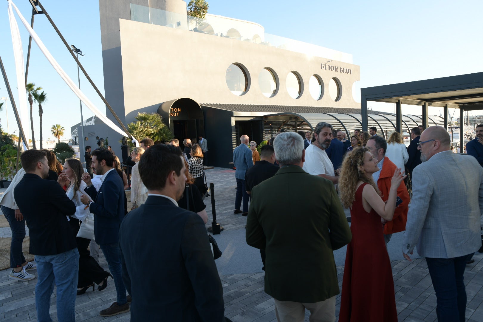 El estreno de Béton Brut, en imágenes