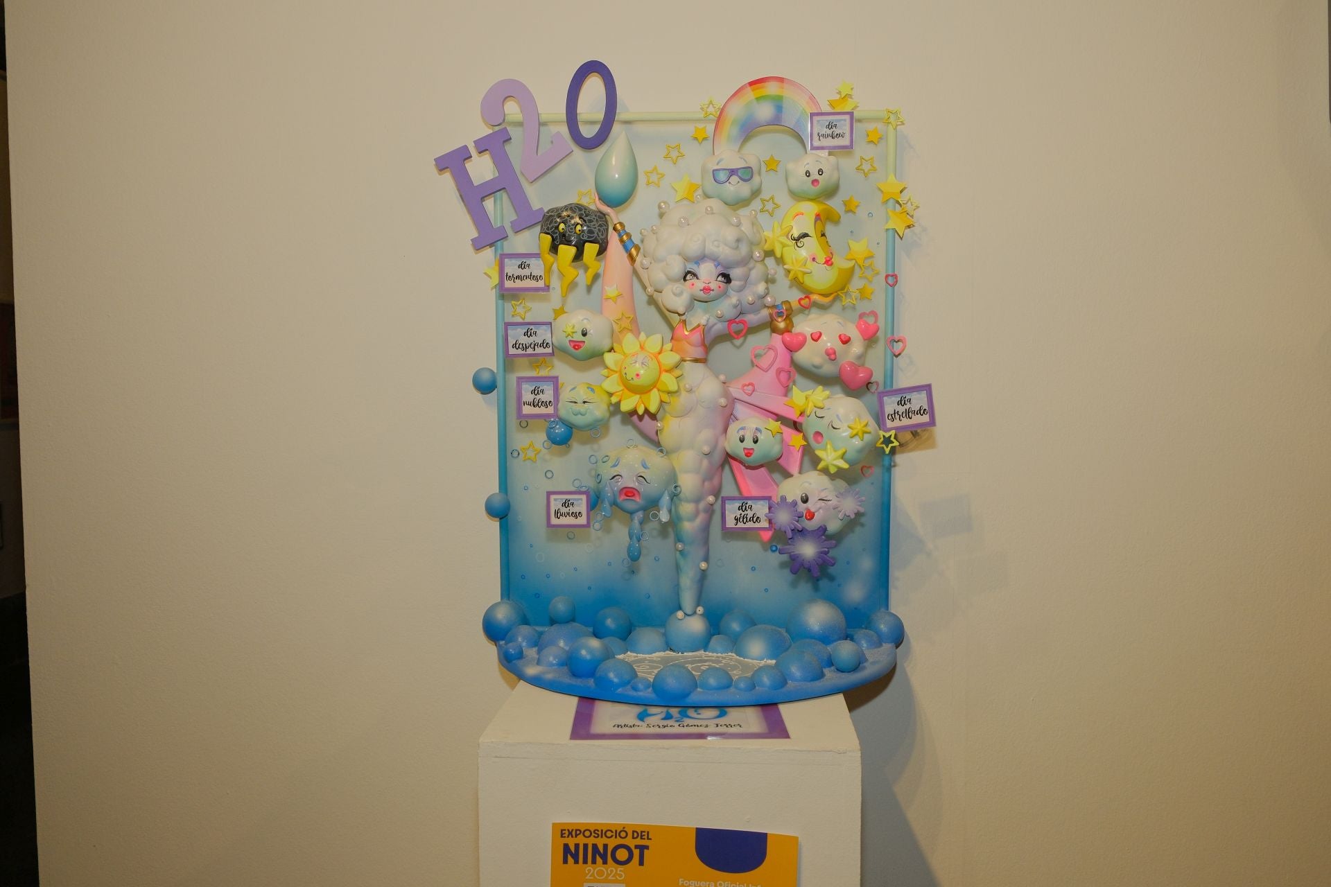 La inauguración y mascletà de la exposición del ninot, foto a foto