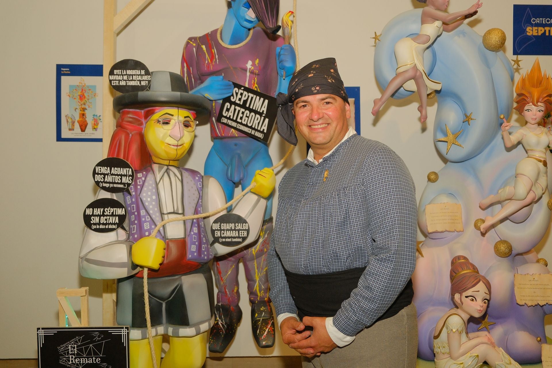 La inauguración y mascletà de la exposición del ninot, foto a foto