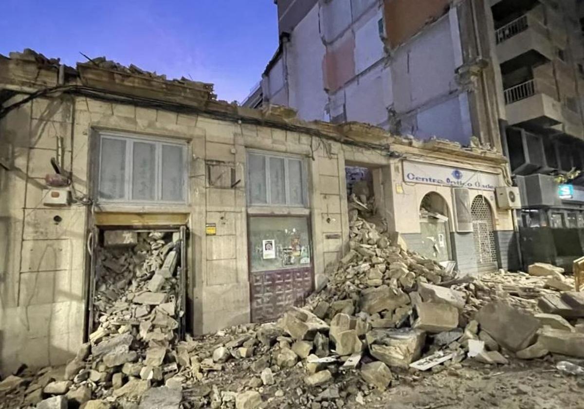 The facade of number five Doctor Gadea has been reduced to rubble.