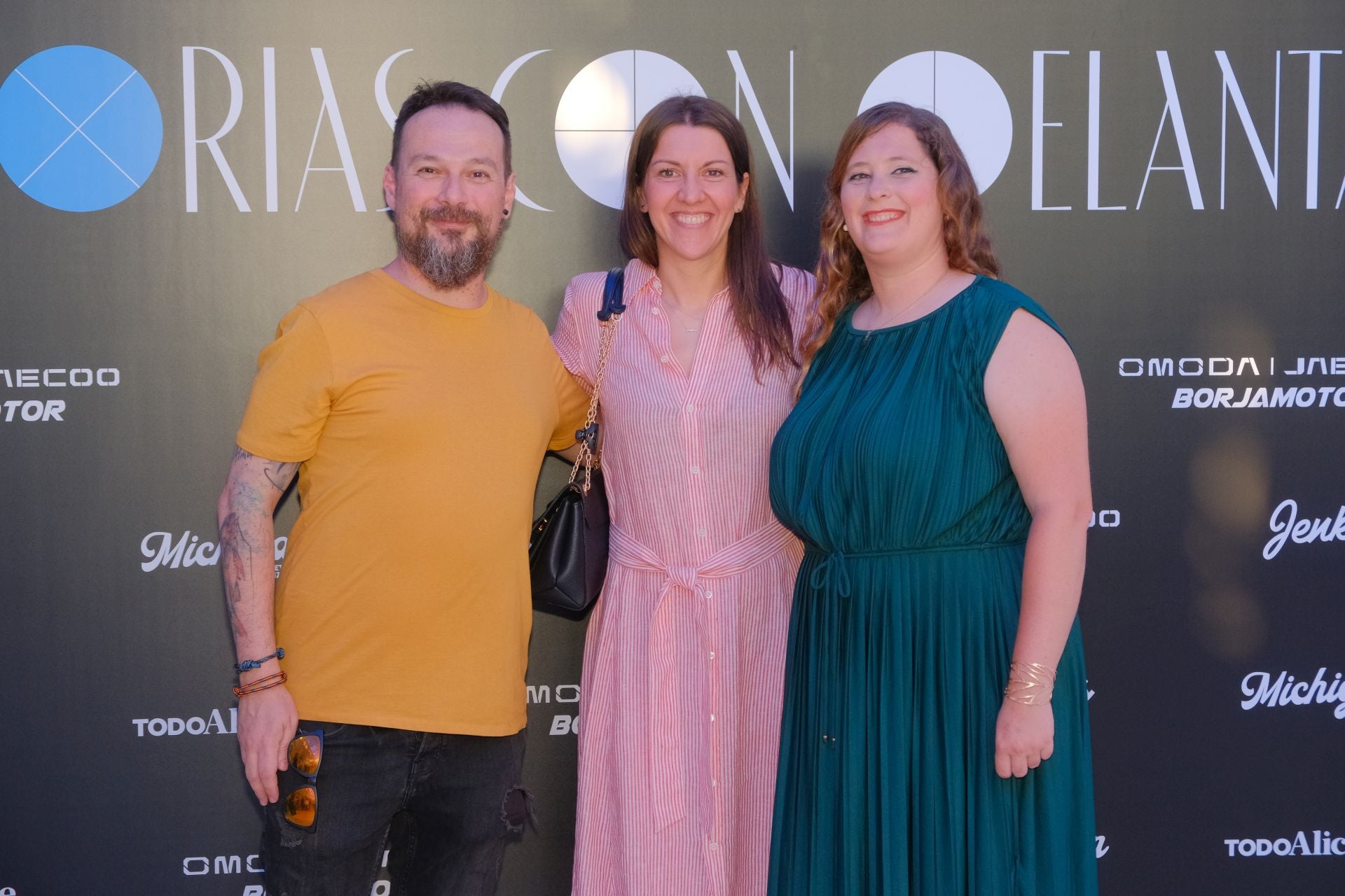 Búscate en el &#039;photocall&#039; de los premios &#039;Historias con delantal 2025&#039; de TodoAlicante