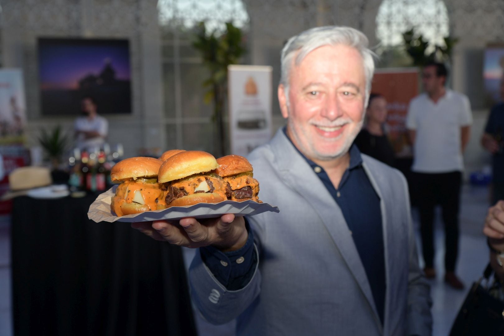 La gastronomía alicantina enamora en los premios &#039;Historias con delantal 2025&#039;