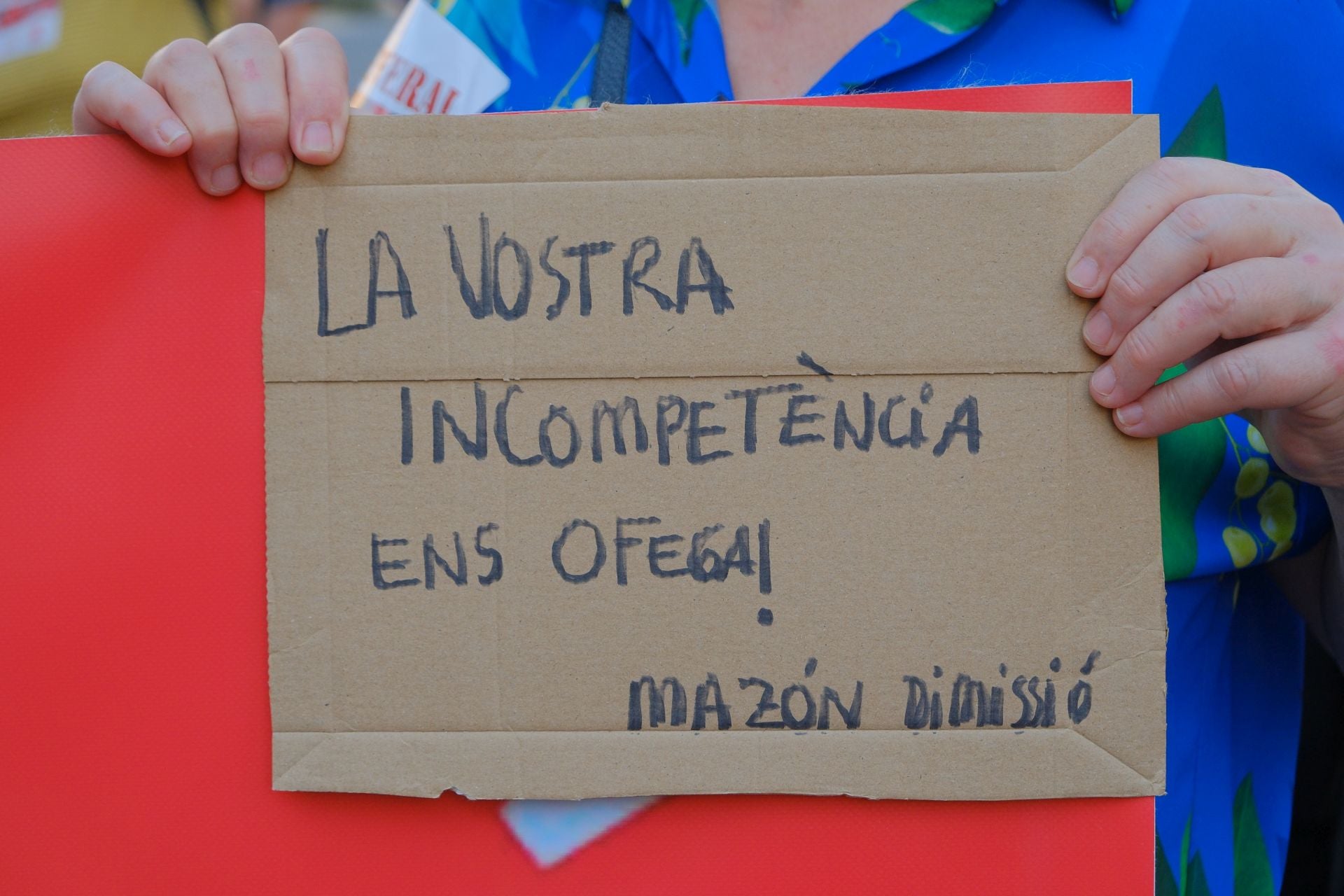 Las imágenes de la manifestación contra Mazón en Alicante