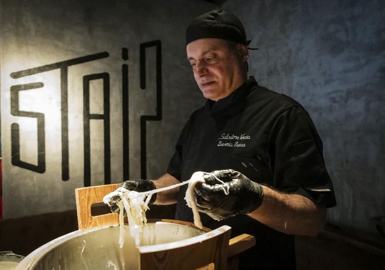 Master cheesemaker Salvatore Voccia explains the process of making stracciatella.