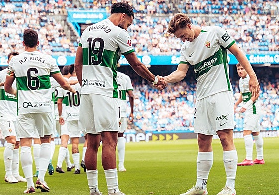 Mourad ha marcado el primero de los cuatro tantos del equipo ilicitano en Riazor.