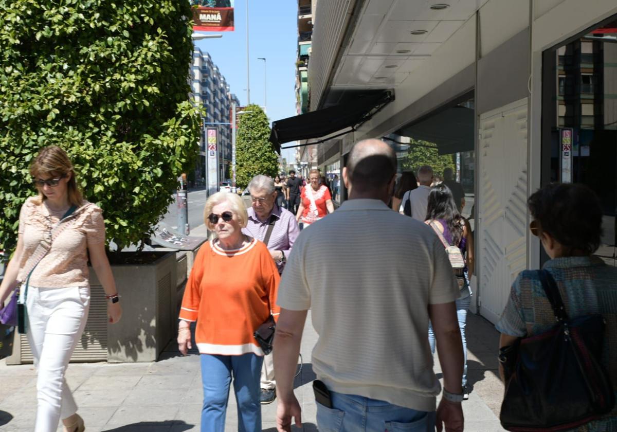 Turistas en el centro de Alicante.