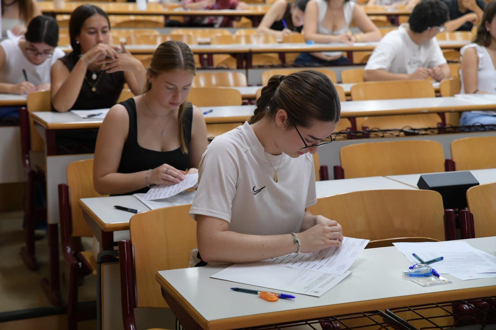 Más de 8.200 jóvenes alicantinos deciden a partir de hoy su futuro en la PAU
