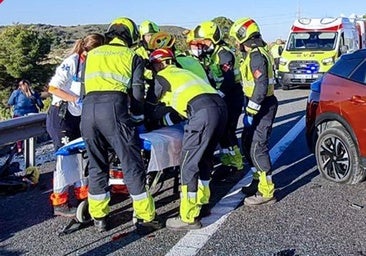 Blockade in the labour conflict of the Alicante Provincial Council firefighters