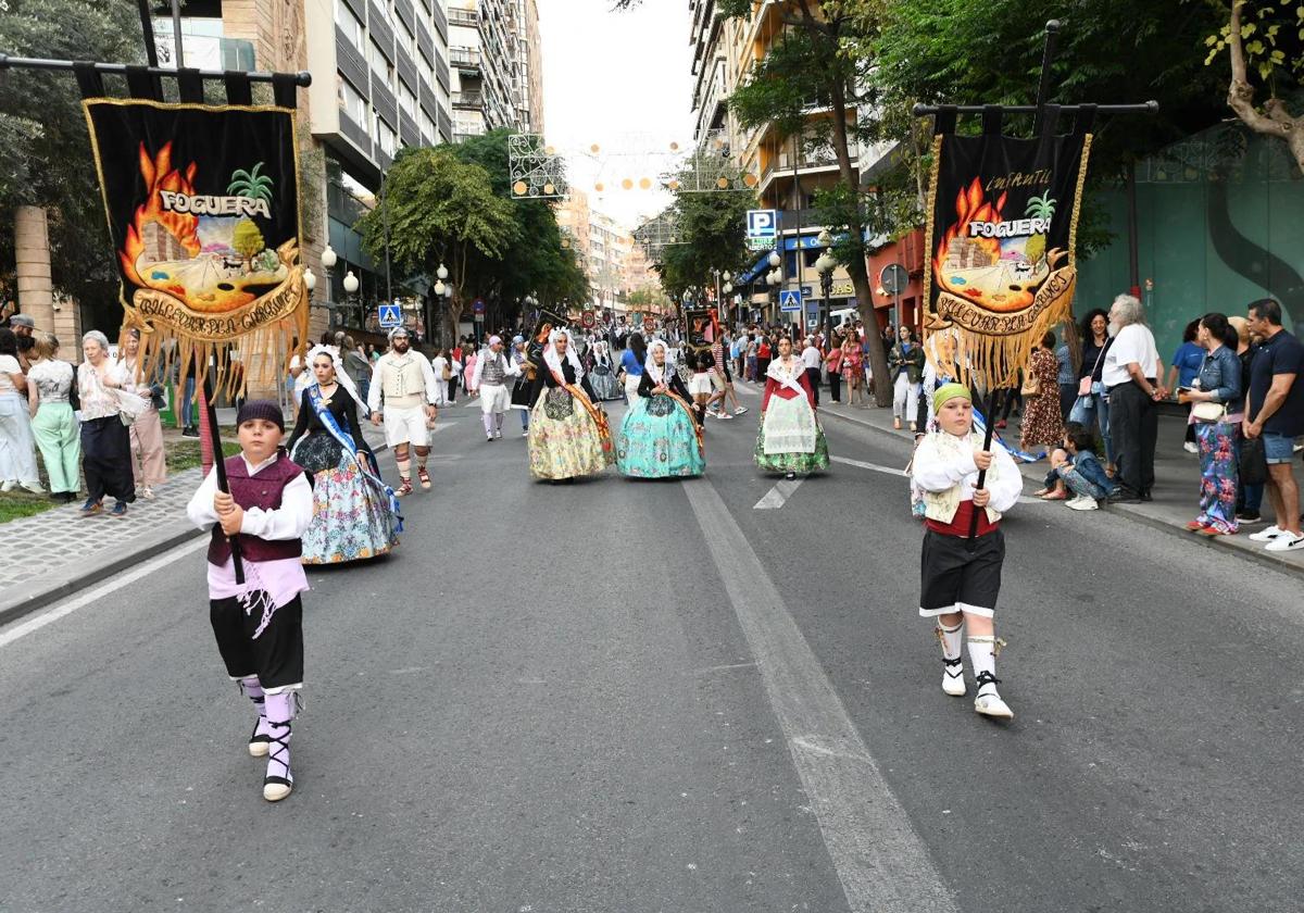 Parade of the opening speech of Alicante's Hogueras.