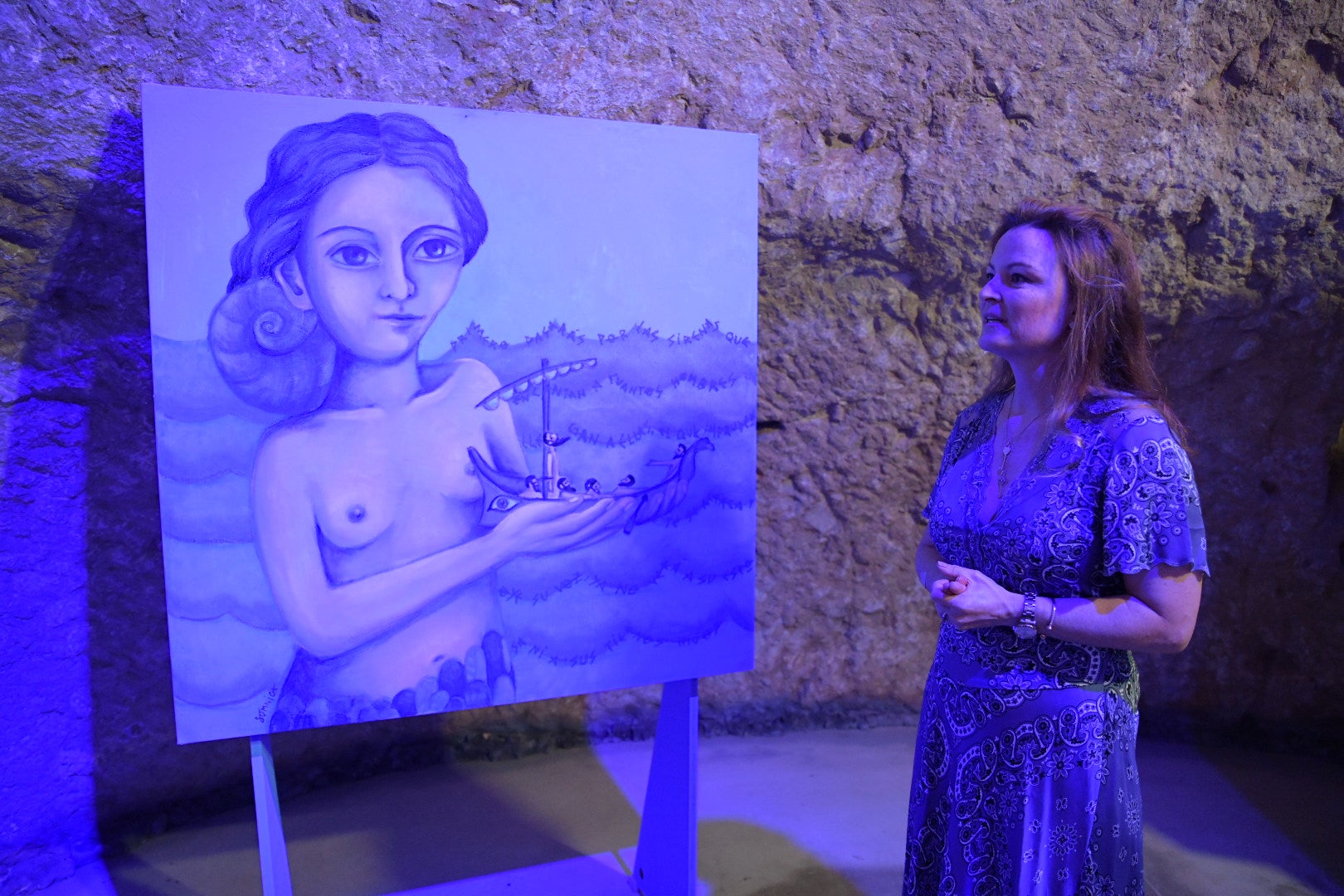 Así es la exposición 'Cantos de sirena' de Sómnica Bernabeu