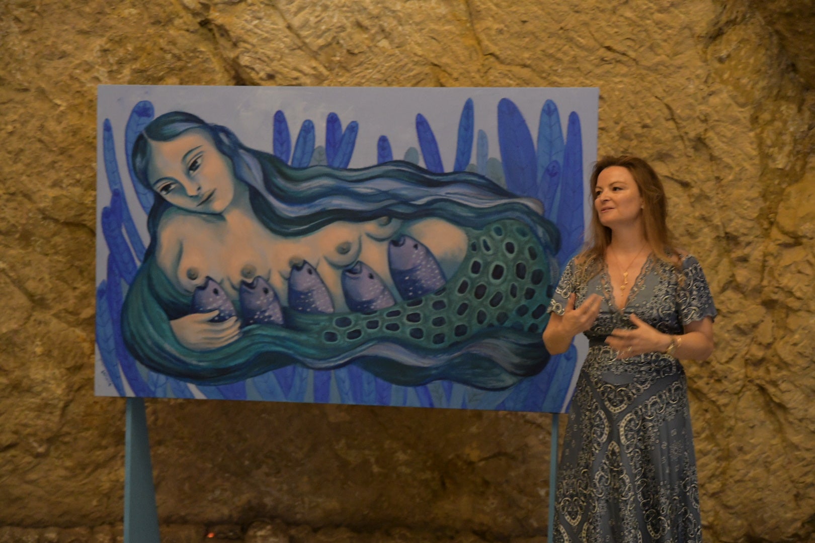 Así es la exposición 'Cantos de sirena' de Sómnica Bernabeu