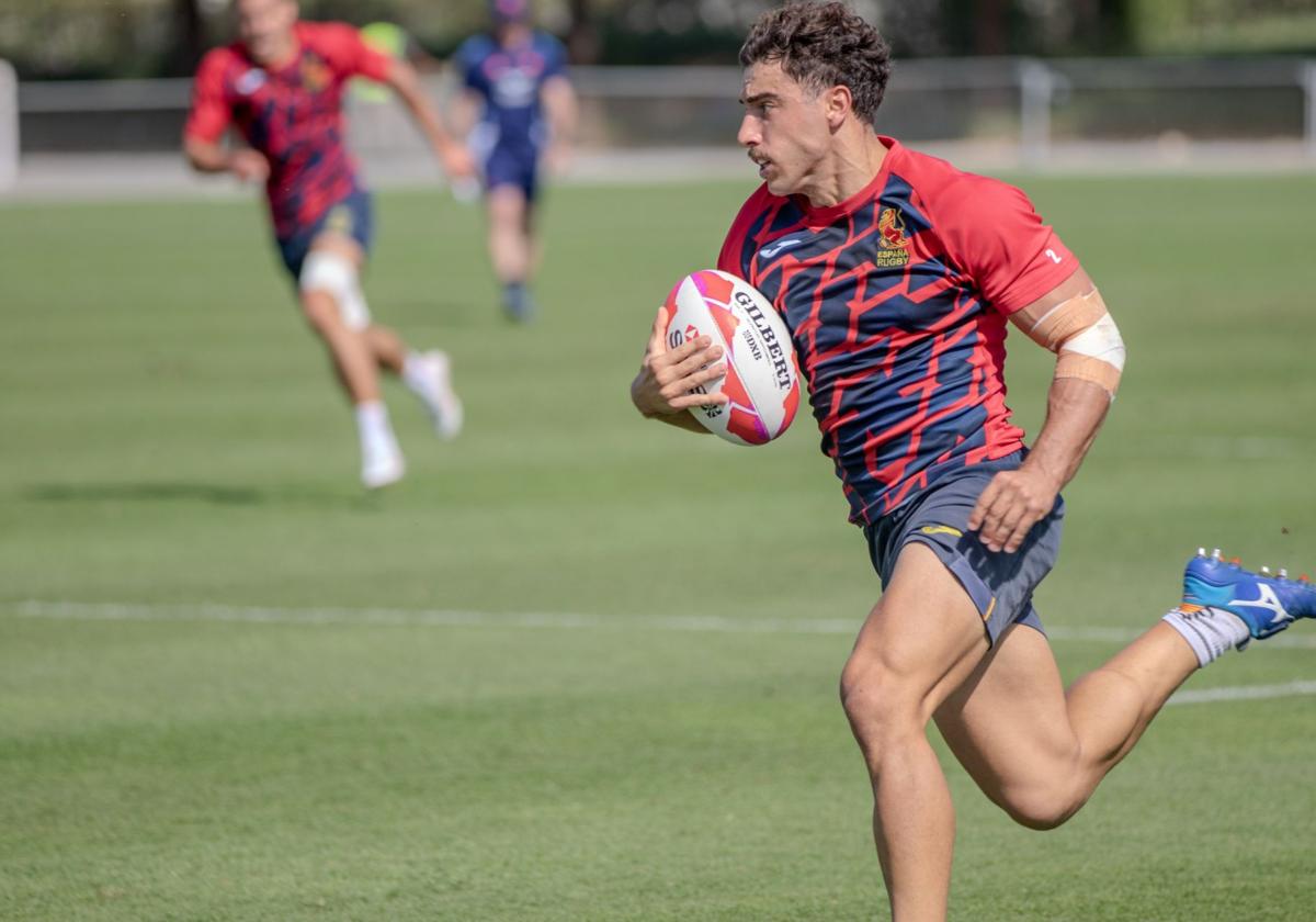 Run by one of the players of the Spanish rugby sevens team.
