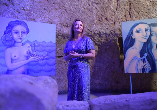 Sómnica Bernabeu among the 'Mermaid Songs'.