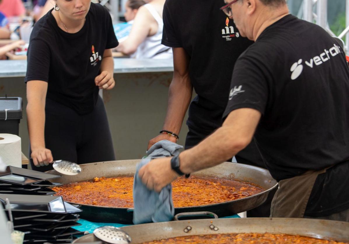 Arroces en el Mercadito de Les Fogueres.
